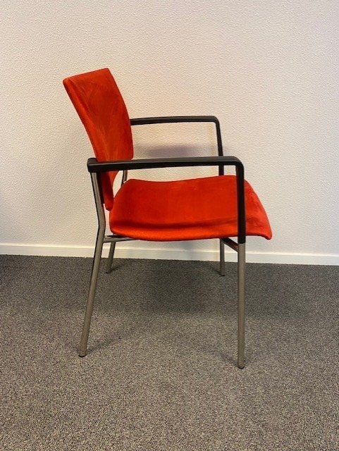 Vergaderstoelen Casala Feniks rood 4-poots stapelbaar 8x, Niet ingevuld, Gebruikt, Niet ingevuld, Kunststof