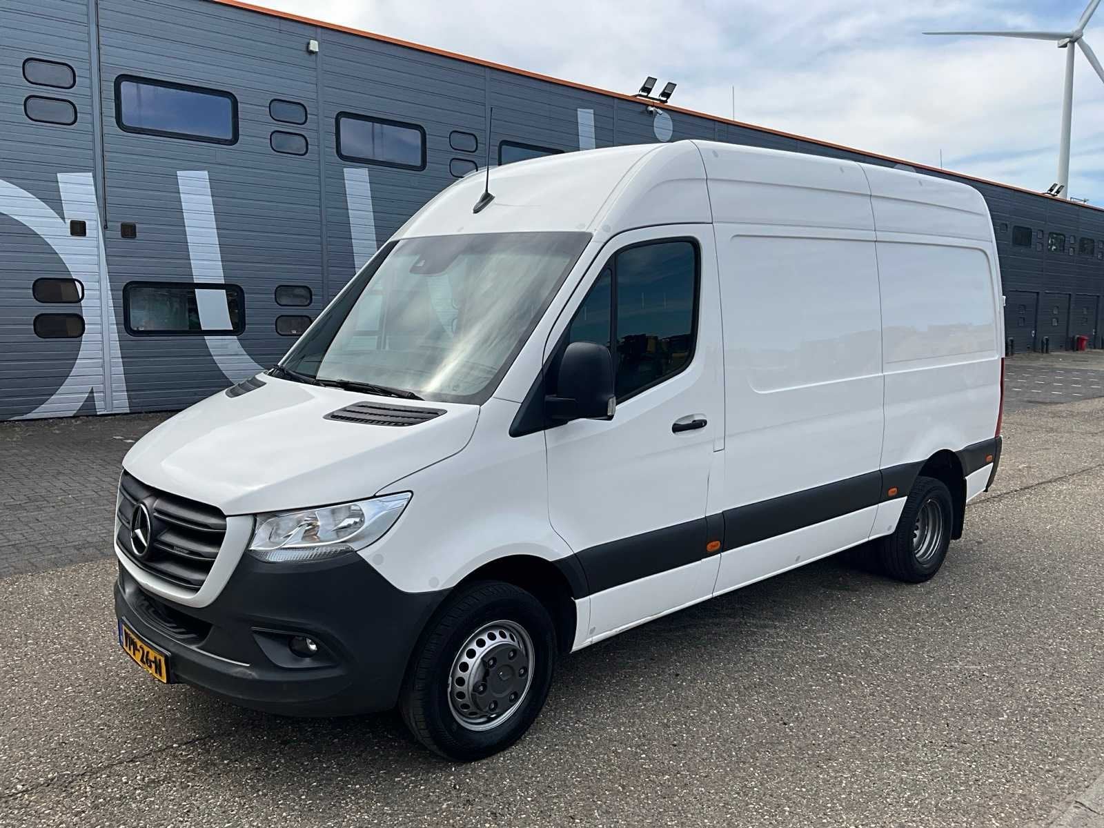2022 Mercedes-Benz Sprinter 517 1.9CDI Bedrijfswagen VPP-26-, Auto's, Automaat, Achterwielaandrijving, Gebruikt, Euro 6