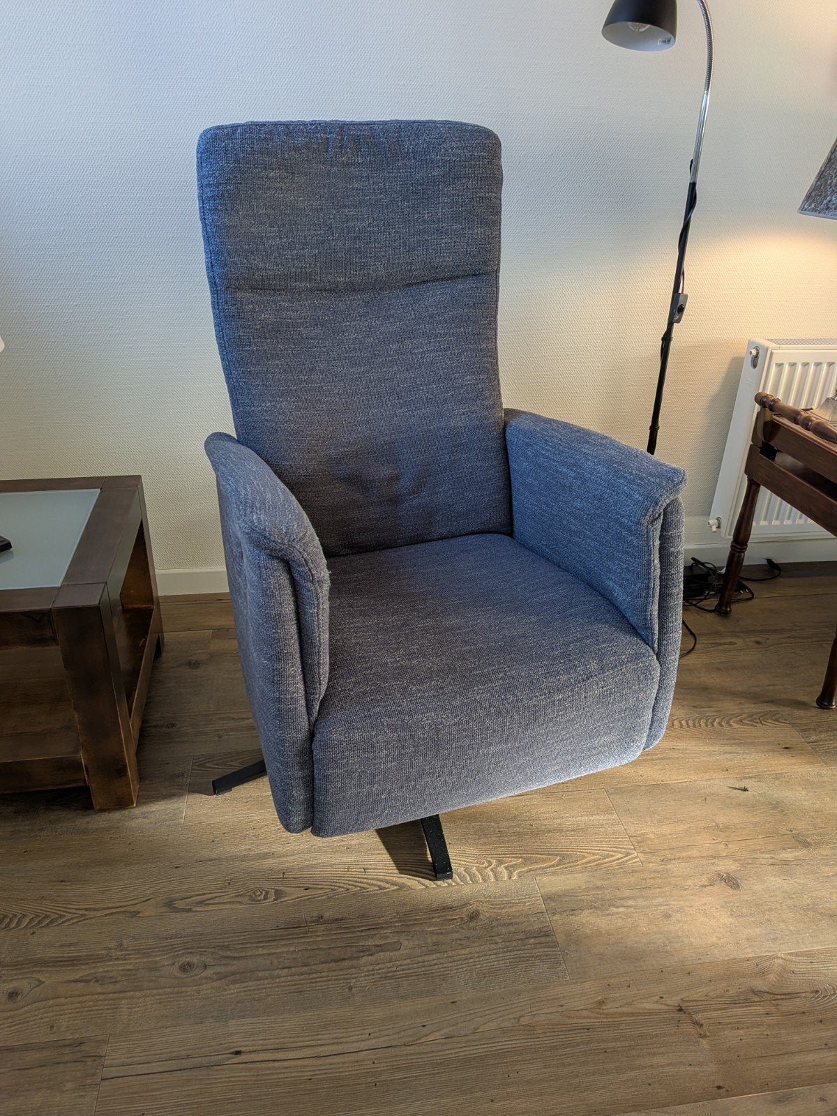 Elektrische relaxfauteuil - Blauw/grijs stof, Huis en Inrichting, Fauteuils, Ophalen, Gebruikt, 75 tot 100 cm, 75 tot 100 cm