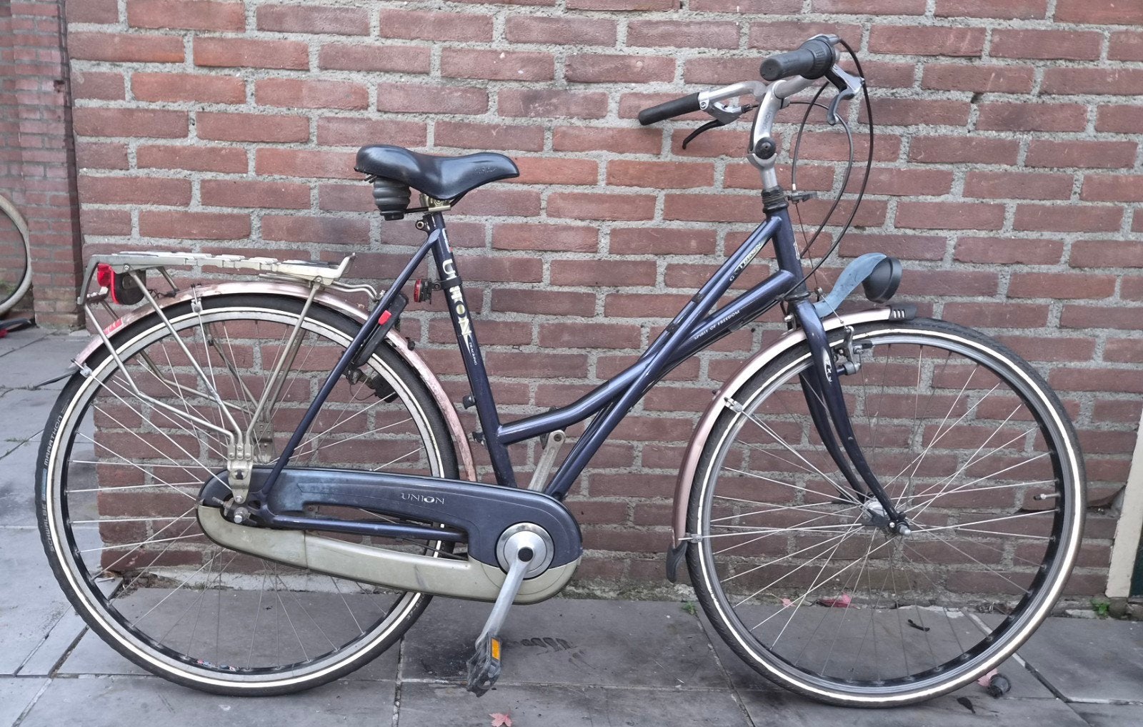fijne en goede damesfiets met 7 versnellingen, Fietsen en Brommers, Gebruikt, Versnellingen, 56 cm of meer, Ophalen