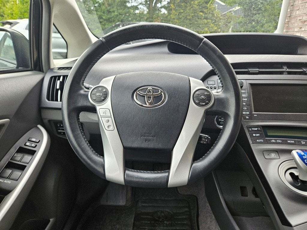 Toyota Prius 1.8 Dynamic Airco/Clima! Camera! NAP! Navigatie, Gebruikt, 4 cilinders, Zwart, Origineel Nederlands