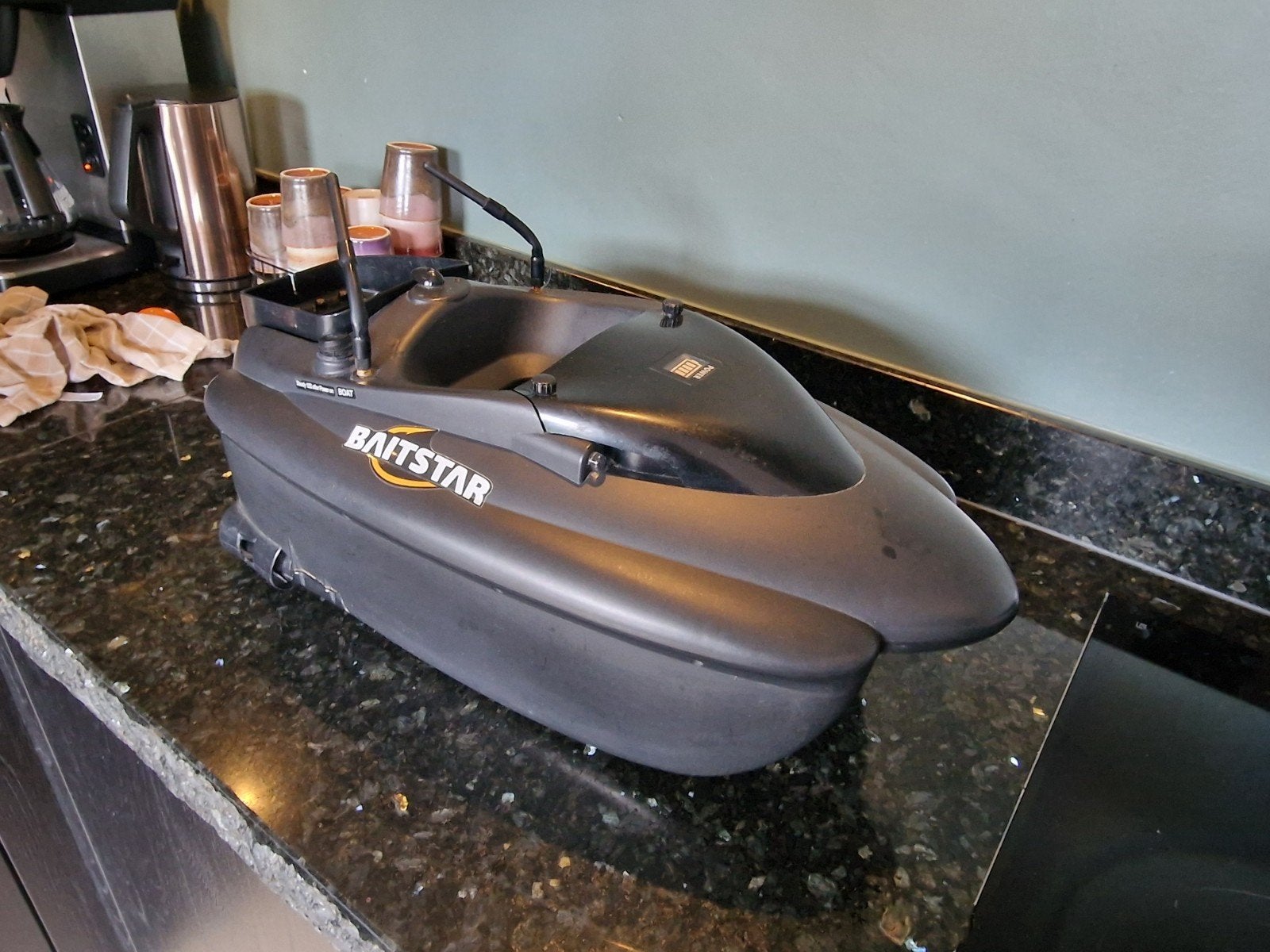 baitstar compact voerboot met fishfinder, Ophalen of Verzenden, Zo goed als nieuw, Overige typen