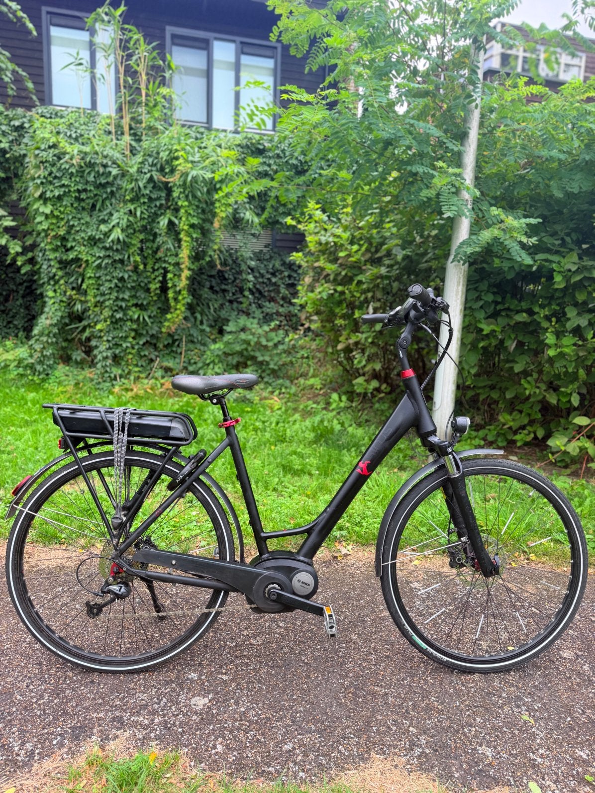 Sinus i9 elektrische fiets met Bosch middenmotor / 2 accu’s!, Fietsen en Brommers, Ophalen, Zo goed als nieuw, 50 km per accu of meer