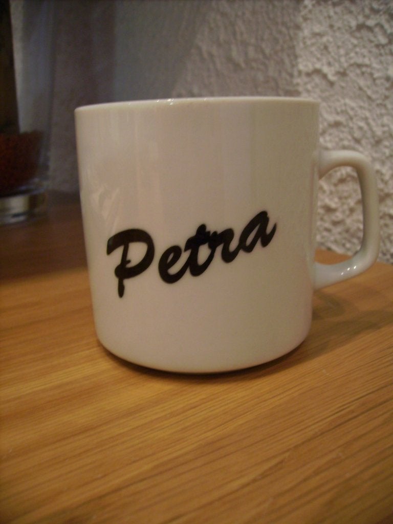 Mok / beker met naam Petra, Zo goed als nieuw, Overige stijlen, Porselein, Mok