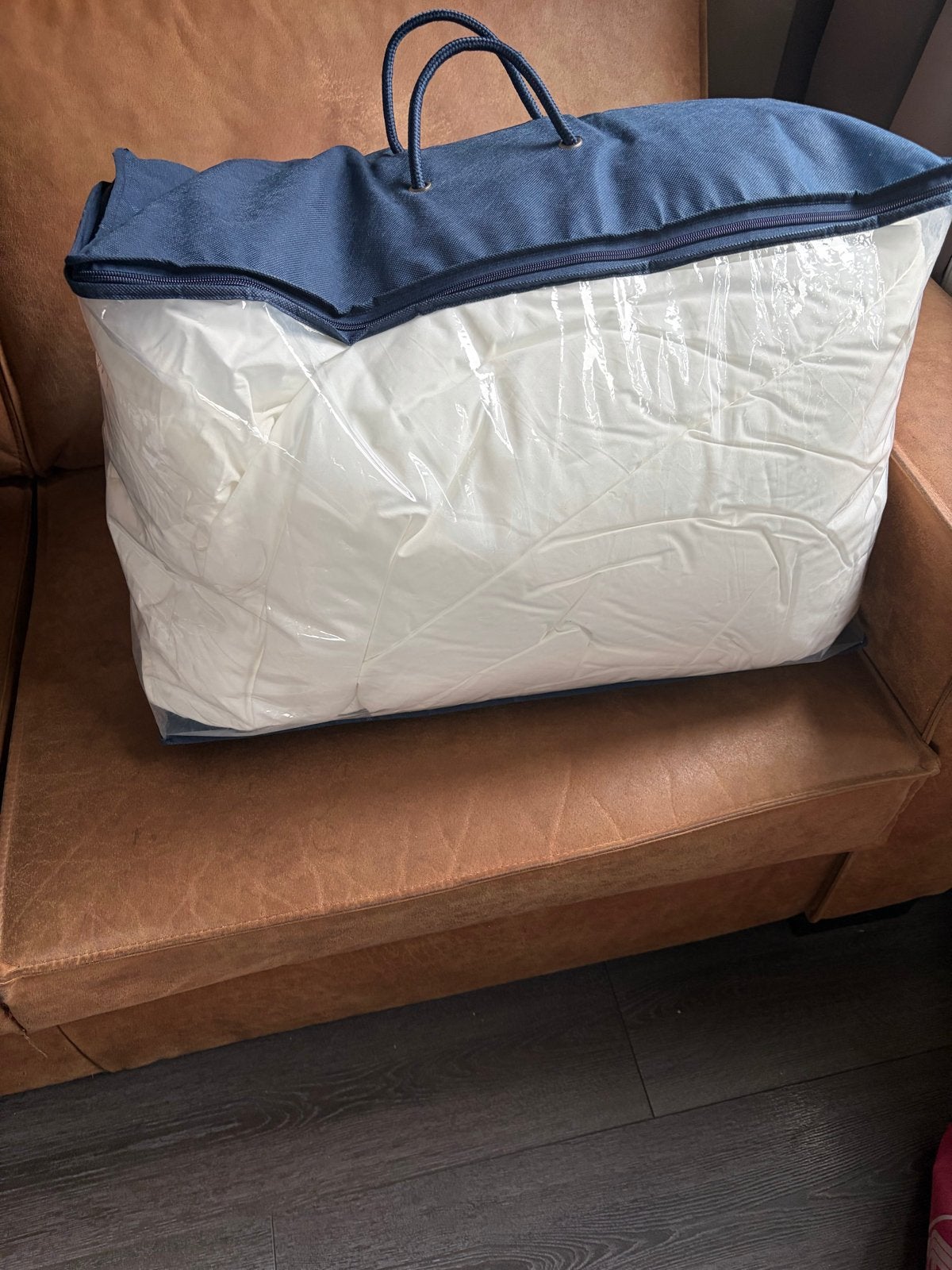 IKEA 4 seizoenen dekbed 240x220- Zo goed als nieuw 👌, Huis en Inrichting, Slaapkamer | Beddengoed, Ophalen, Zo goed als nieuw