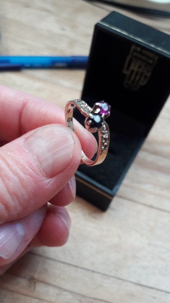 Antieke zilveren ring met echte saffier en robijn., Sieraden, Tassen en Uiterlijk, Antieke sieraden, Ophalen of Verzenden, Zilver