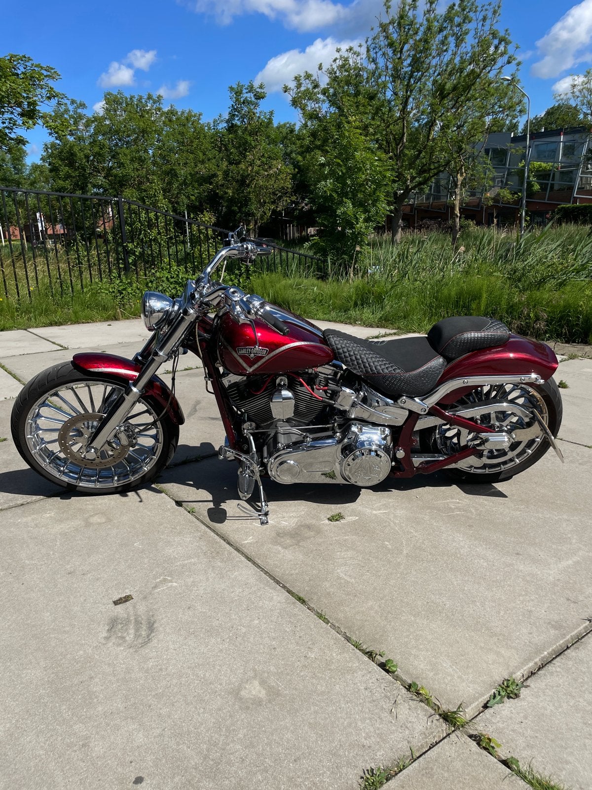 Harley-Davidson breakout cvo, Motoren, 2 cilinders, Gebruikt, Particulier, Meer dan 35 kW