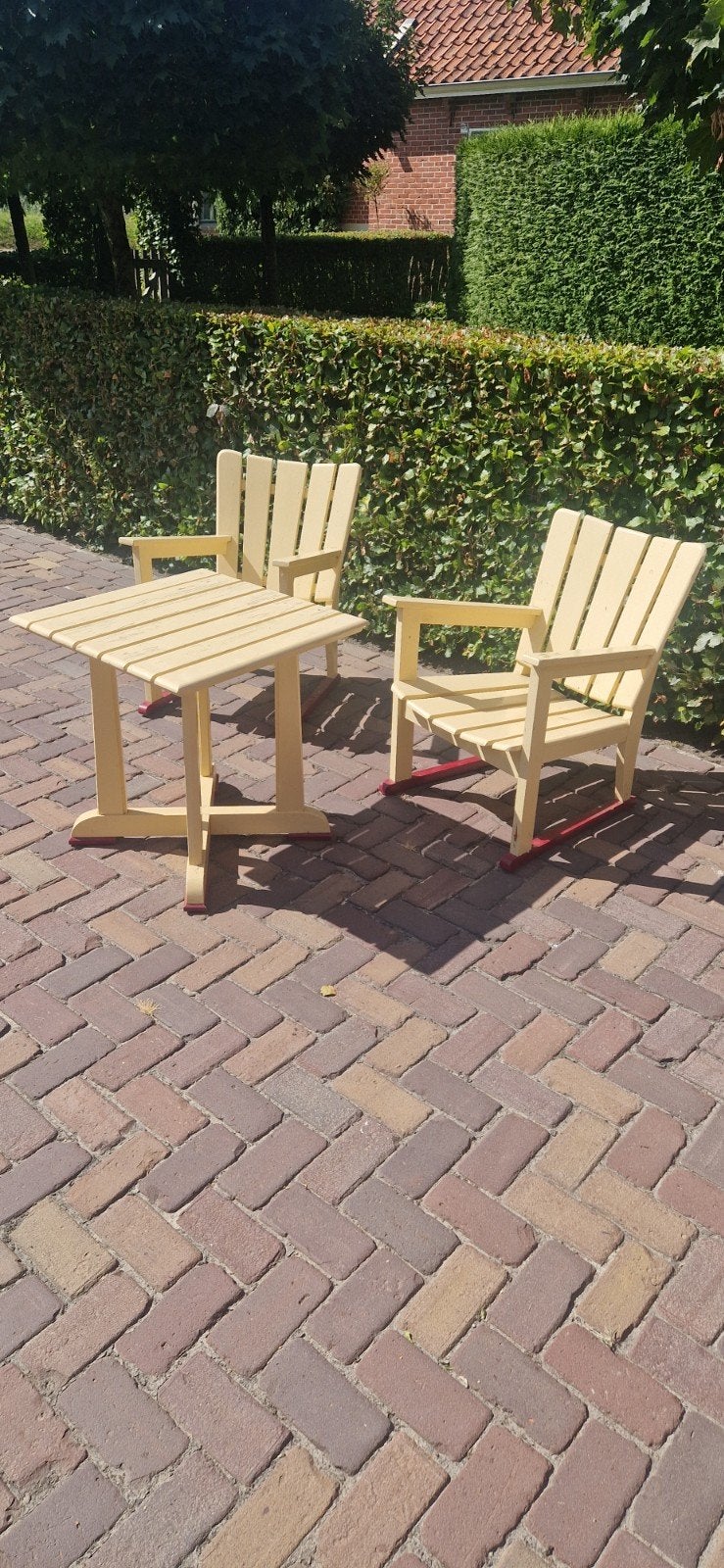 oud brocante houten tuinset met 2 stoelen en tafel, Ophalen