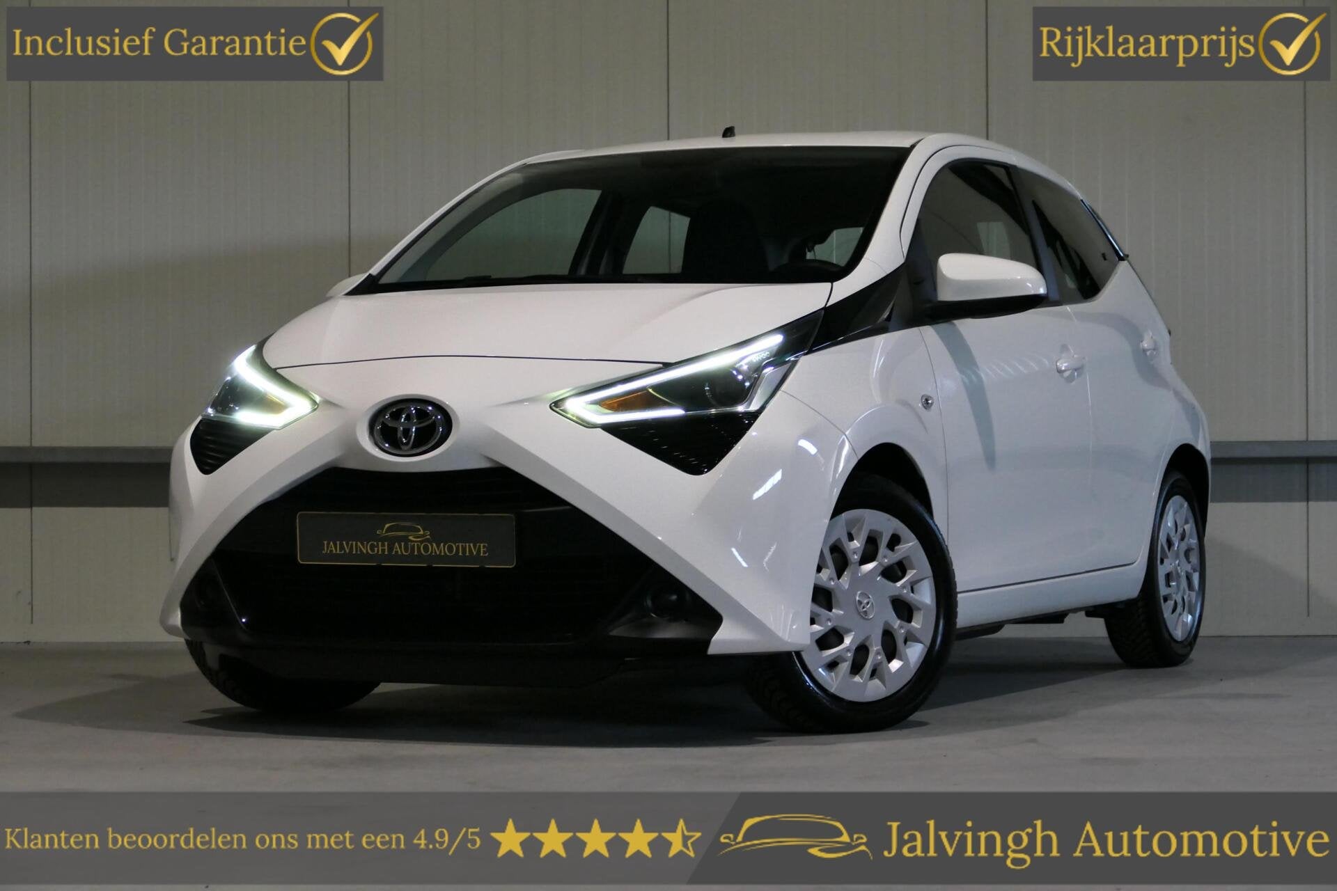 Toyota Aygo 1.0 VVT-i x-play|Carplay|Camera|Airco!, Voorwielaandrijving, Stof, Met garantie (alle), 4 stoelen