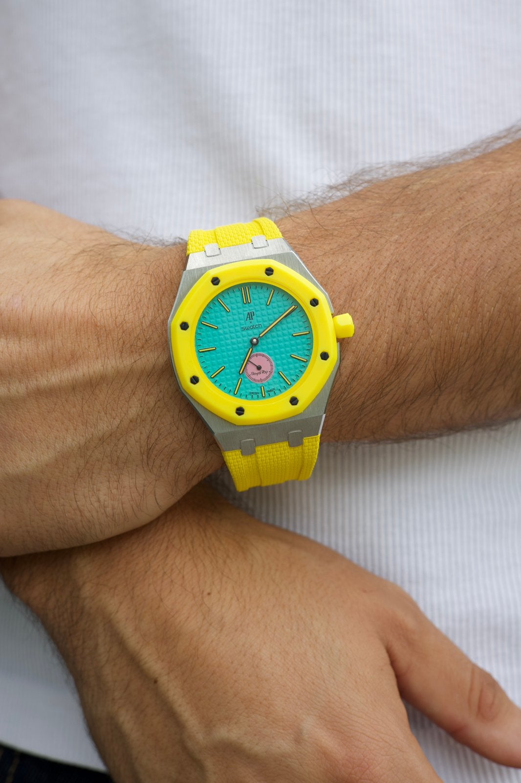 Stalen AP x Swatch Royal Pop Horlogebandje - Geel, --, Nieuw, Ophalen of Verzenden, --