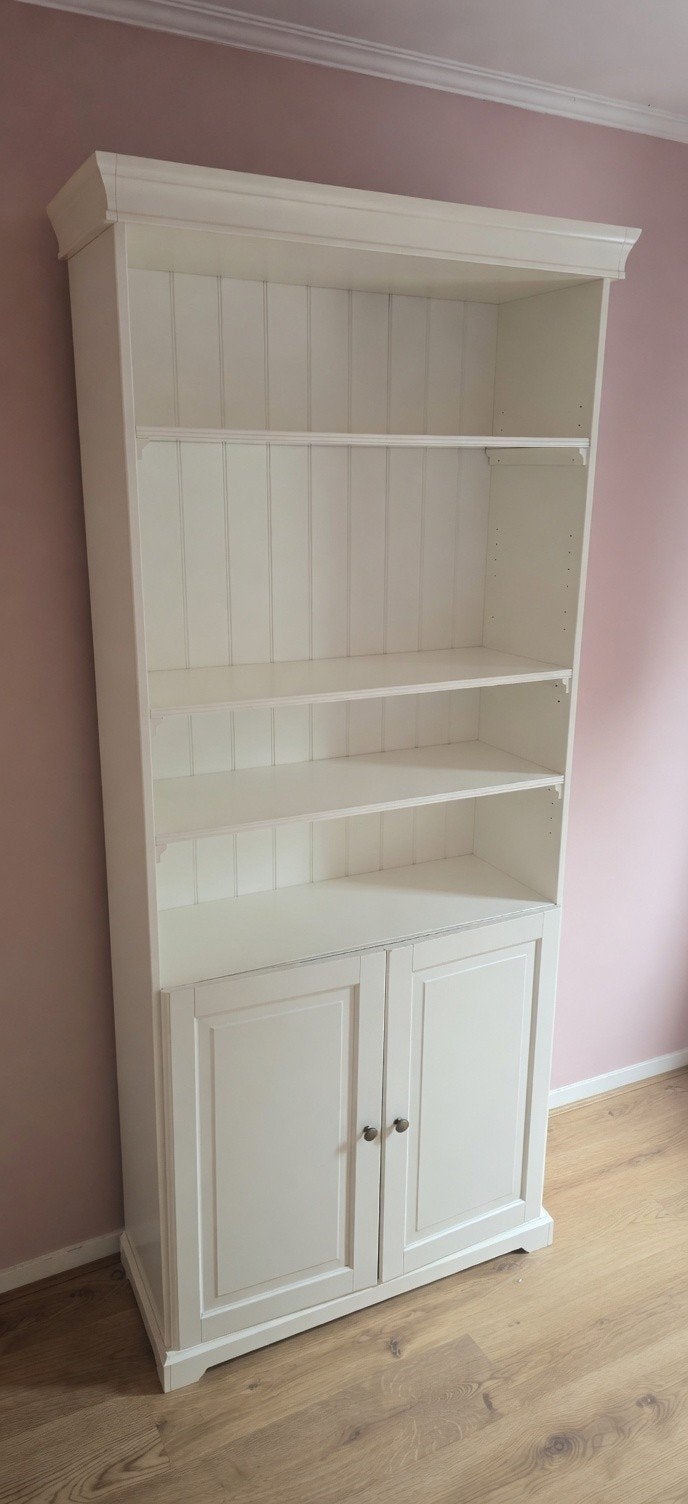 IKEA Liatorp Boekenkast, Ophalen, Met deur(en), 50 tot 100 cm, Zo goed als nieuw