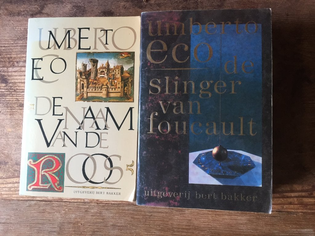 Umberto Eco: De naam van de Roos + De slinger van Foucault, Ophalen of Verzenden, Gelezen, Umberto Eco