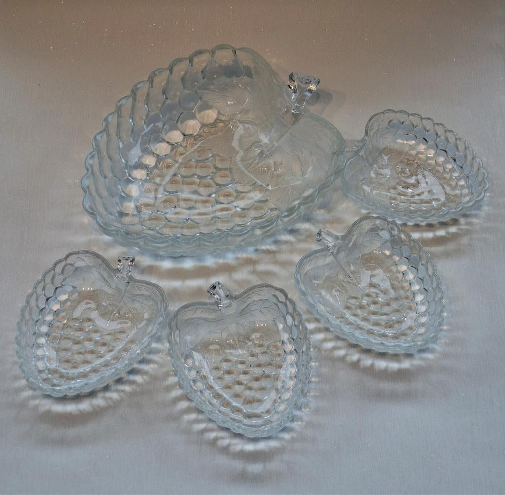 Set Vintage VEBA Fruit of Dessertschalen, Ophalen of Verzenden, Overige stijlen, Schaal of Schalen
