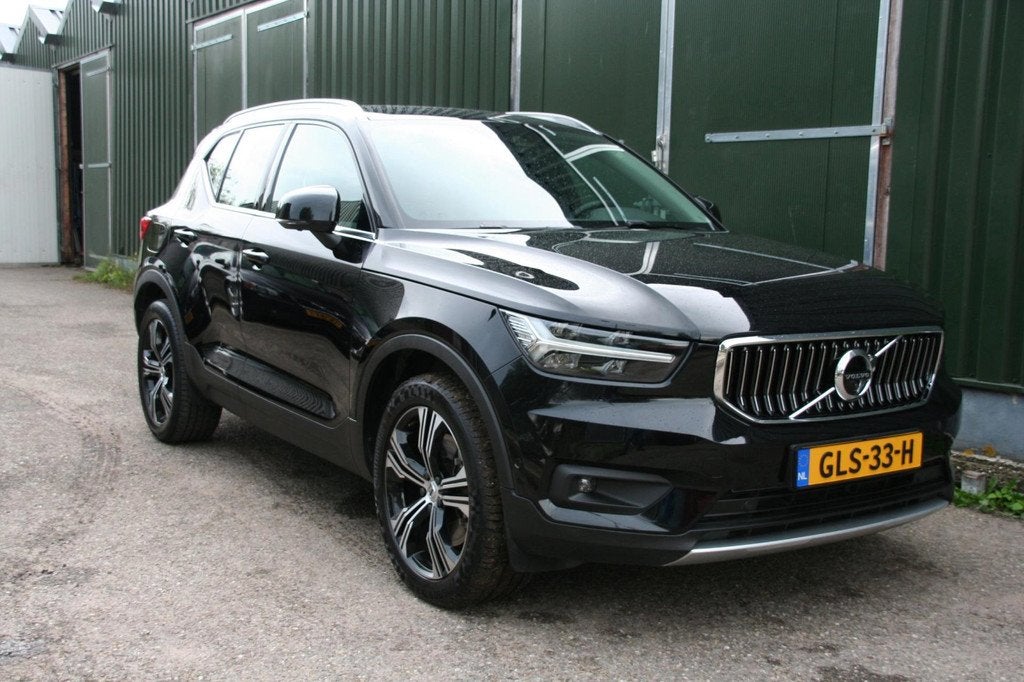 Volvo XC40 1.5 T5 Recharge Inscription LEER SPORTSTOELEN, NA, Auto's, Volvo, Zwart, Bedrijf, Hybride Elektrisch/Benzine, SUV of Terreinwagen