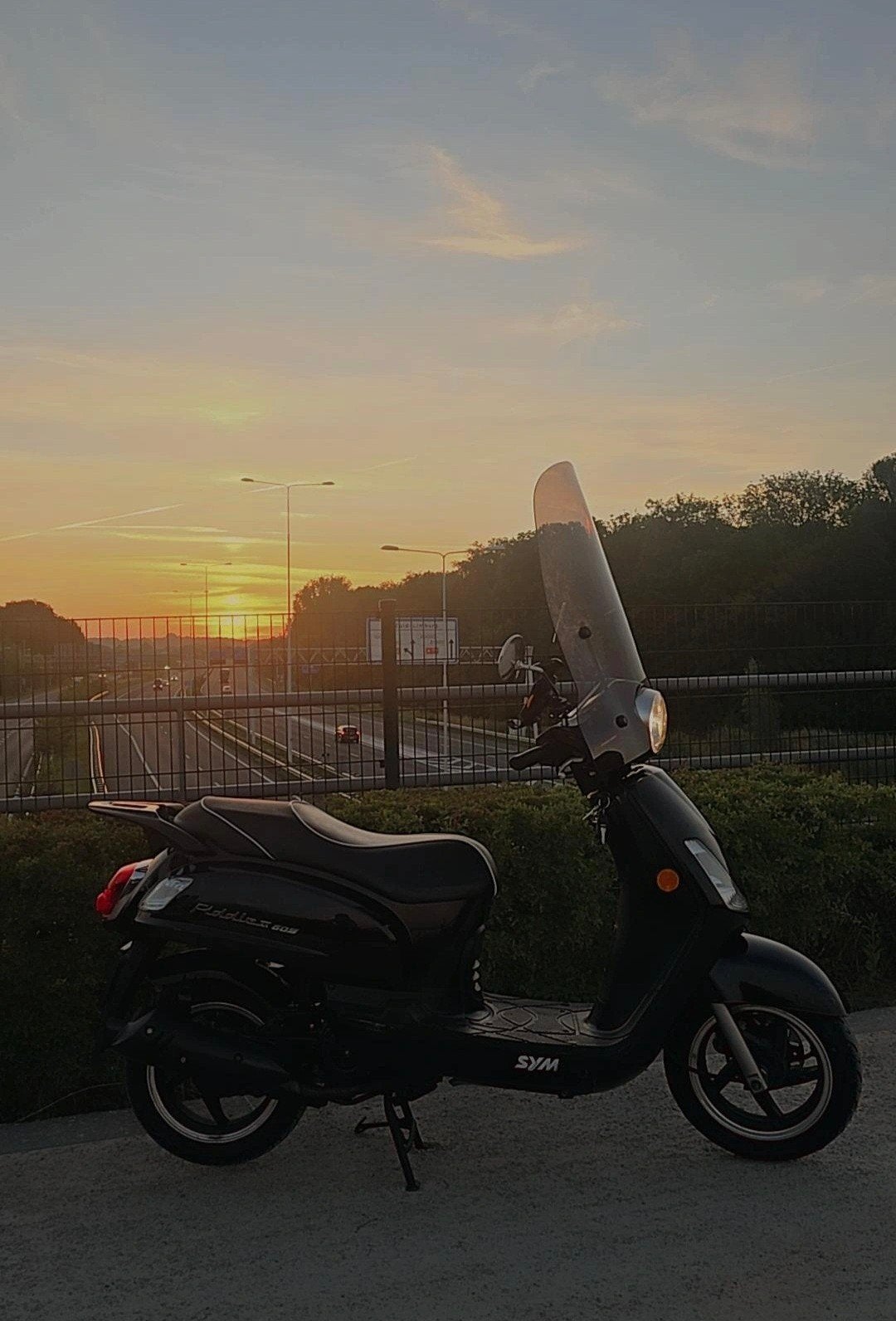 SYM Fiddle II 50S - Nette zwarte scooter met windscherm, Ophalen, Gebruikt, SYM, Benzine