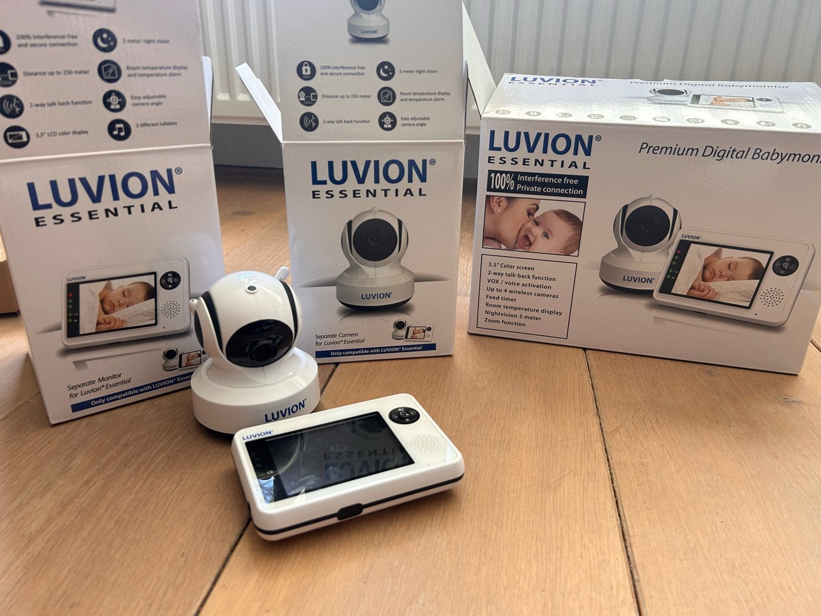 Luvion Essential Premium Digitale Babyfoon met Camera, Ophalen, Zo goed als nieuw, 250 meter of meer, Camera
