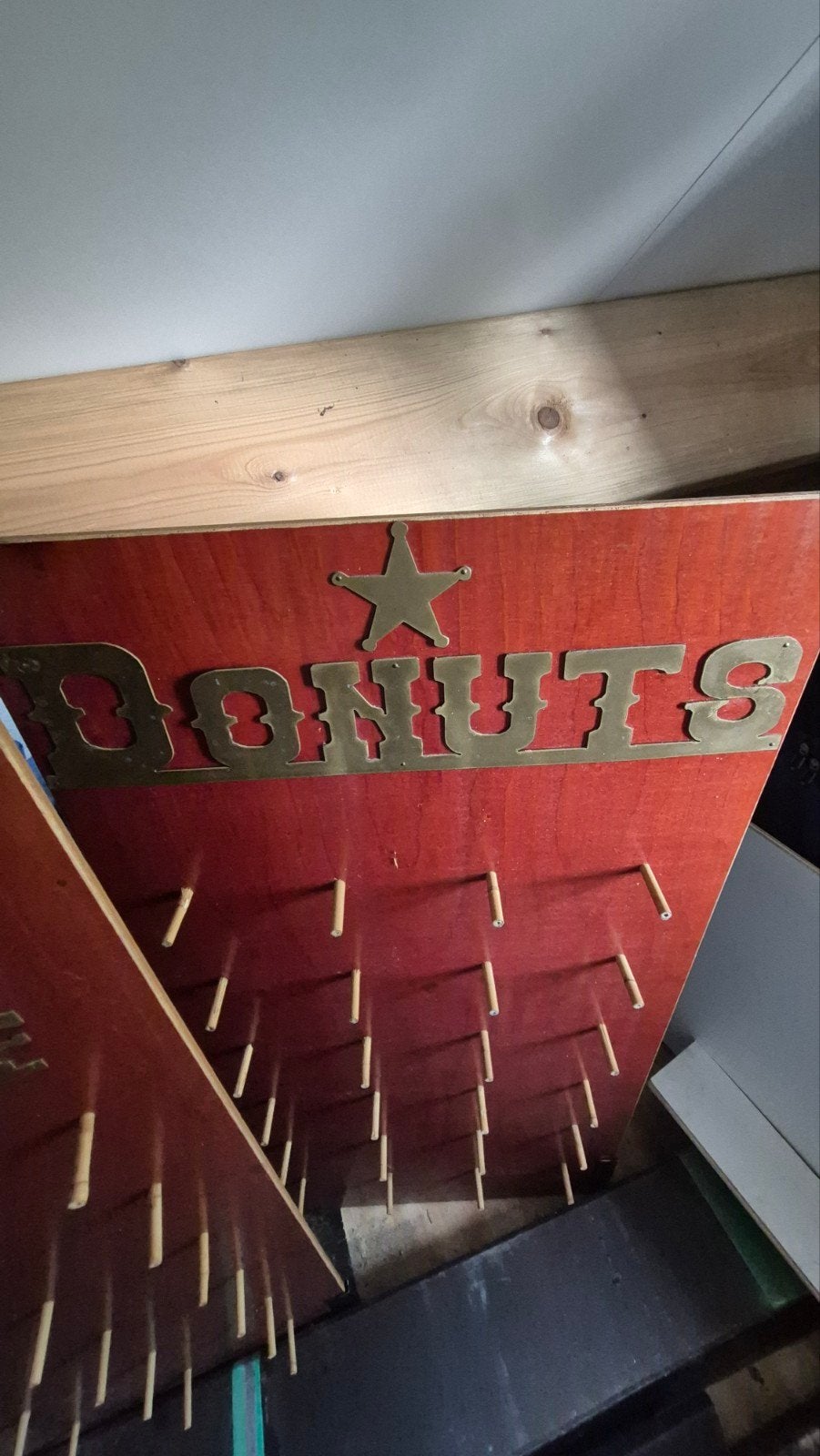 Donut Wall / Donut Rek voor Feestjes - Western Stijl, Hobby en Vrije tijd, Ophalen, Gebruikt, Versiering, Verjaardag