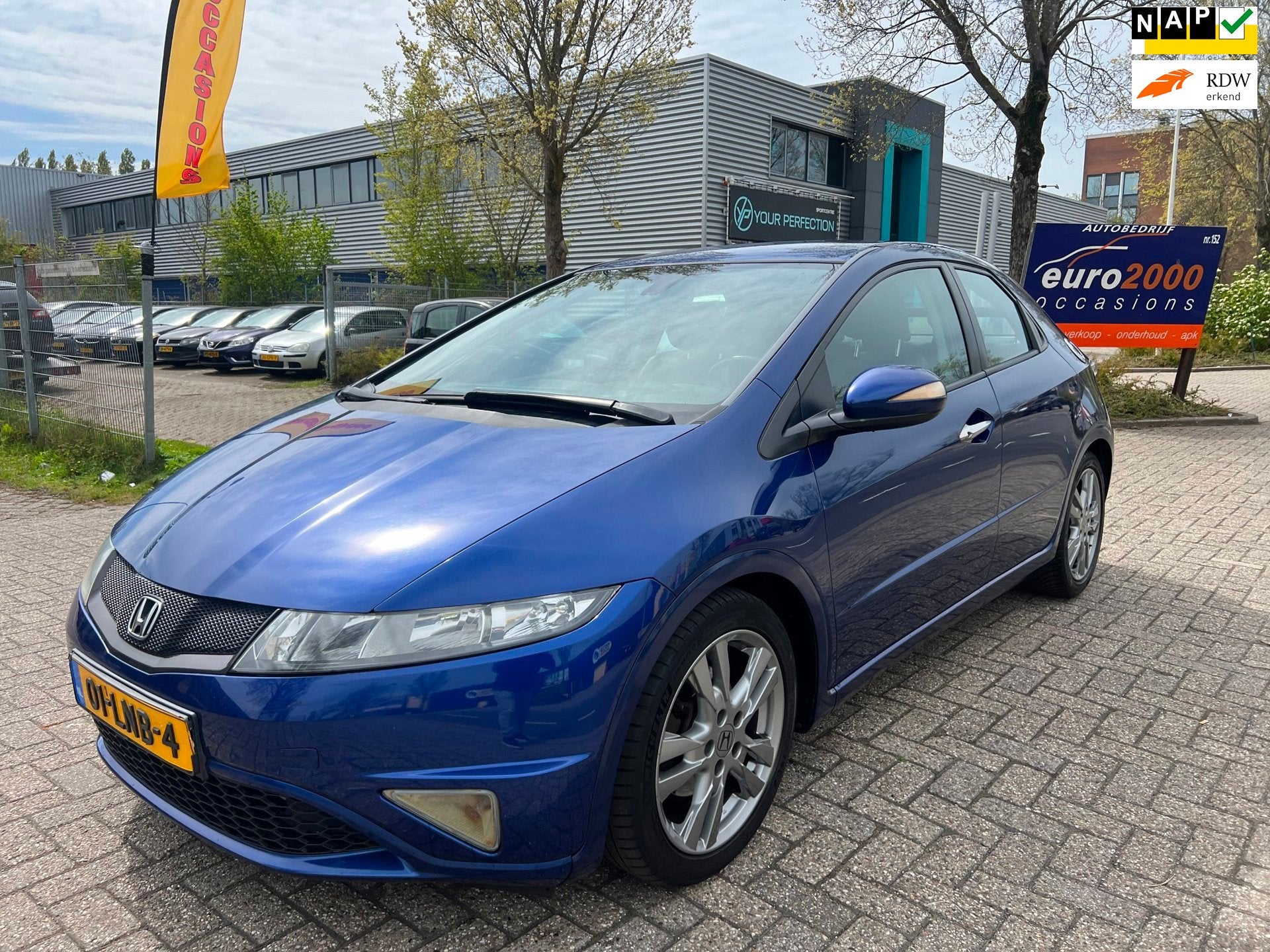Honda Civic 1.8 Style Mode - NAVIGATIE - NIEUWE APK - NETJES, Auto's, Honda, Voorwielaandrijving, Euro 5, 15 km/l, Gebruikt