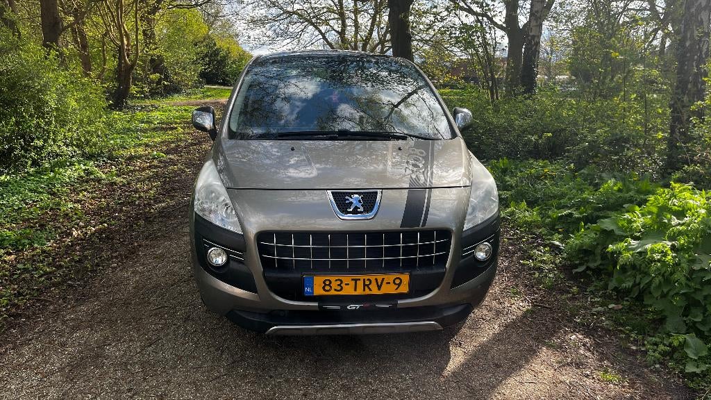 Peugeot 3008 GT HUD/Pano/Cruise/Parkeercamera, Auto's, Voorwielaandrijving, Euro 5, Zwart, 1434 kg