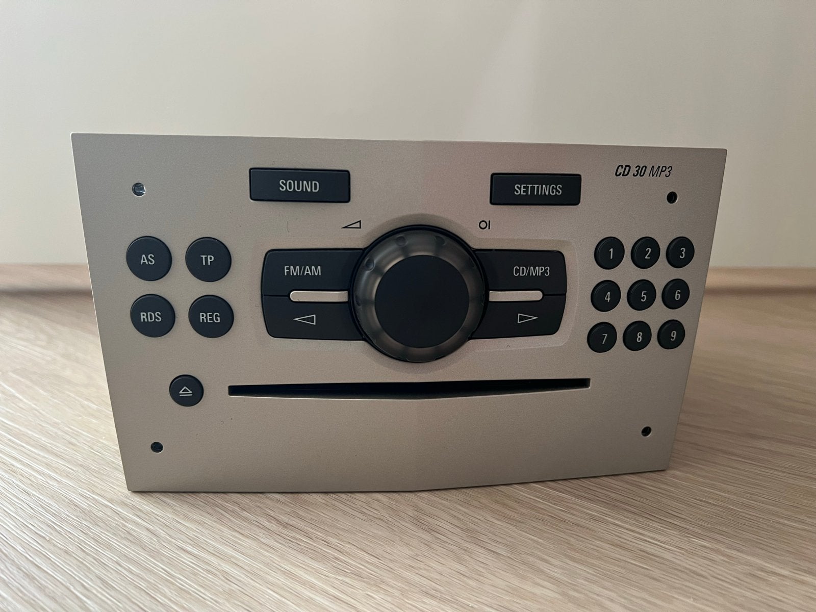 Opel Corsa CD 30 MP3 Radio Unit - Origineel Delphi Grundig, Auto diversen, Autoradio's, Ophalen, Gebruikt