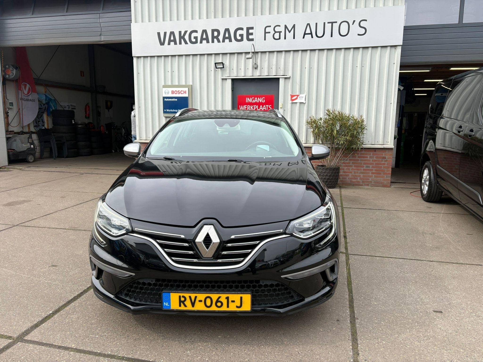 Renault Mégane Estate 1.2 TCe GT-Line Camera, Trekhaak Bose, Auto's, Renault, Automatische klimaatregeling, Gebruikt, Euro 6, 4 cilinders
