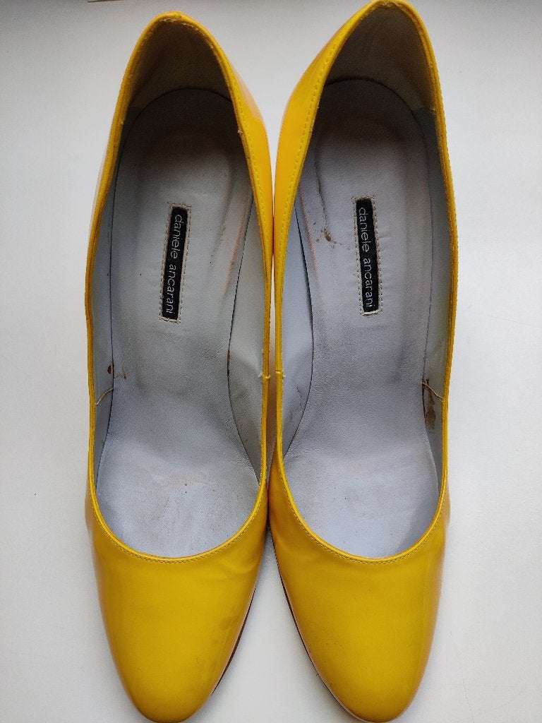 Gele pumps, Daniele Ancarini, maat 38, Pumps, Geel, Ophalen of Verzenden, Daniele Ancarini