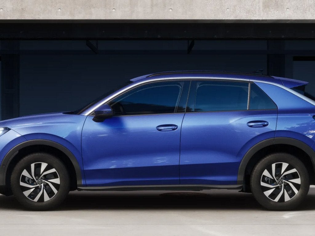 Volkswagen T-Roc 1.5 eTsi Trend First Edition | Parkeersenso, Auto's, Volkswagen, Stof, 1498 cc, Euro 6, 4 cilinders