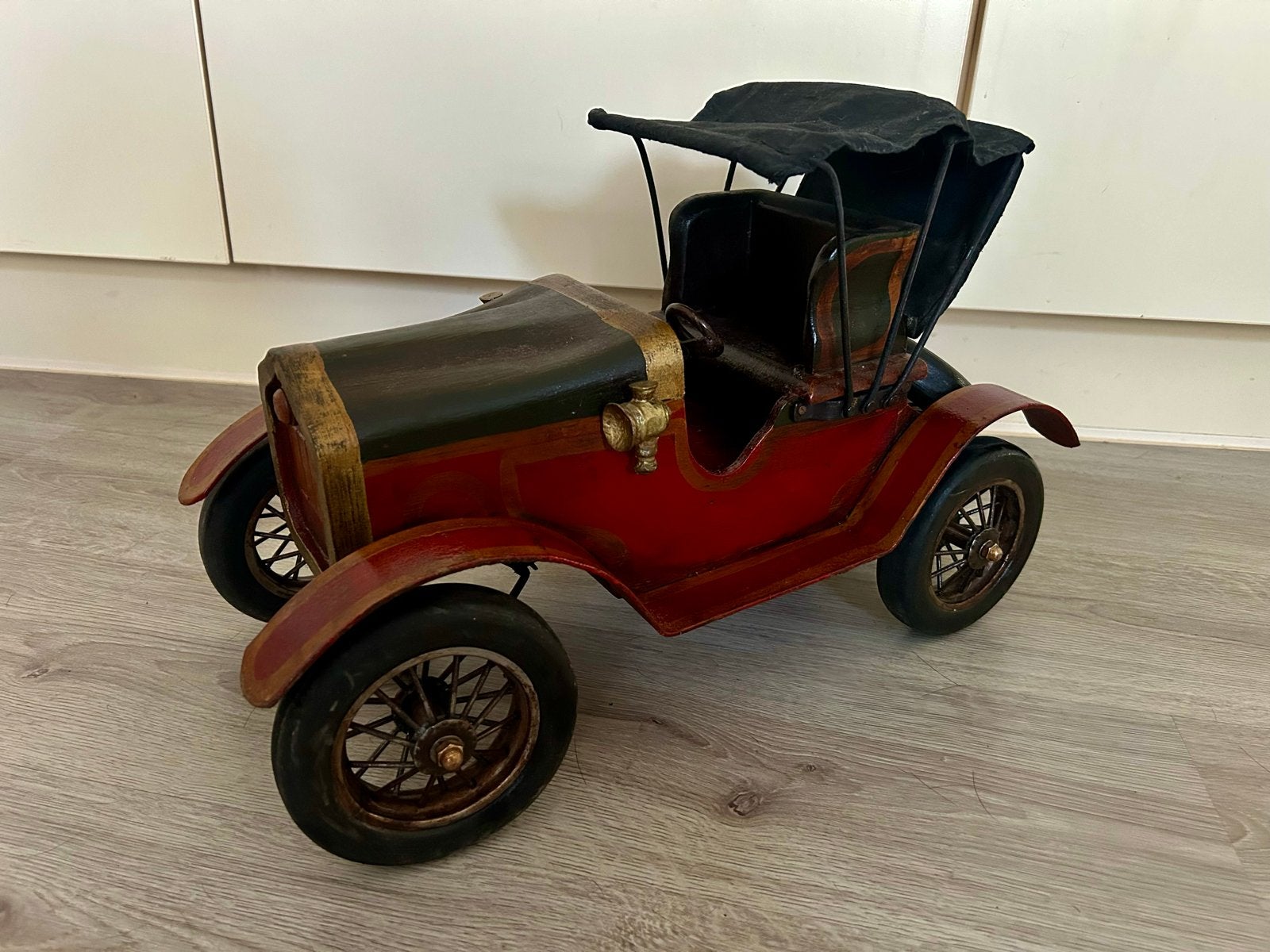 Grote handgemaakte houten oldtimer cabriolet, Ophalen of Verzenden, Groter dan 1:32, Auto, Overige merken