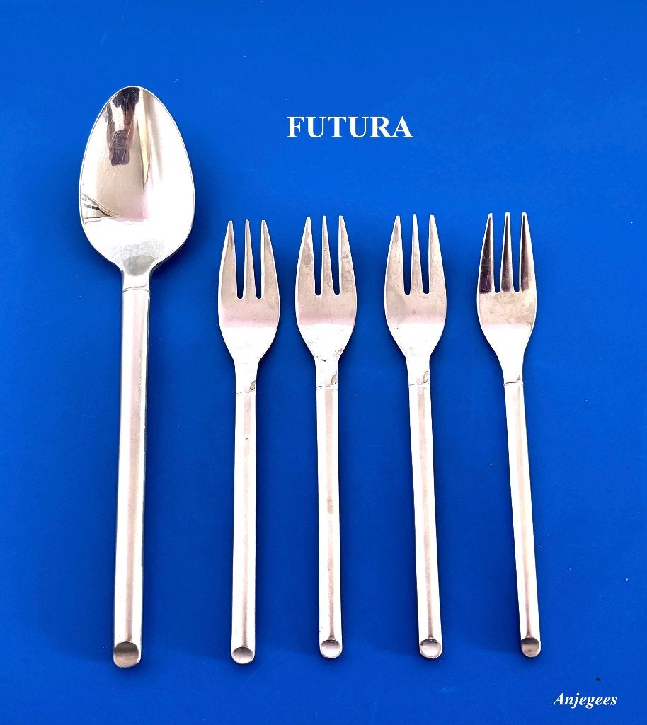 FUTURA 5 delen los te koop rves bestekaanvulling, Huis en Inrichting, Ophalen, Gebruikt, Rvs of Chroom