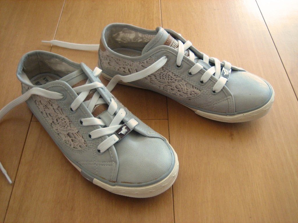 Nieuw! Speelse grijs leren sneakers MUSTANG 36 snazzeys, Kleding | Dames, Schoenen, Verzenden, Nieuw, Sneakers of Gympen, Mustang