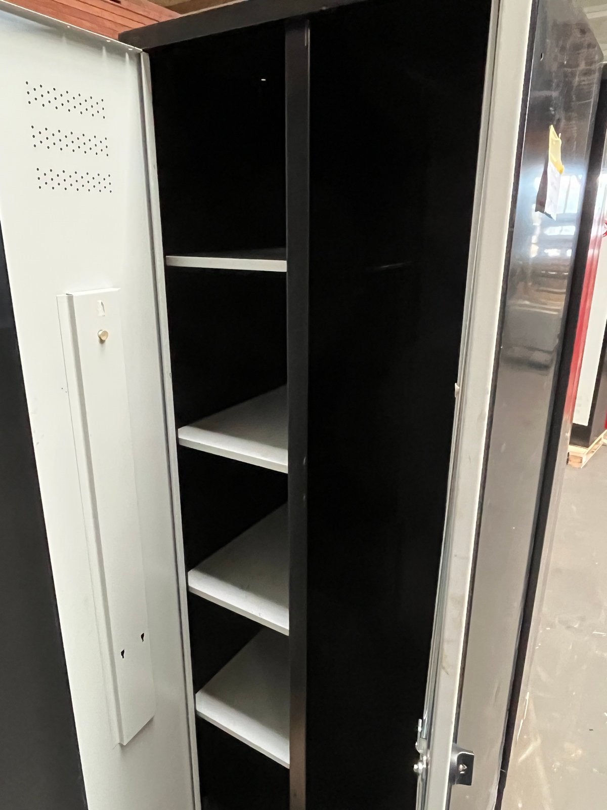 Opbergkluisjes voor gymzaal of opslag (4 stuks), Ophalen