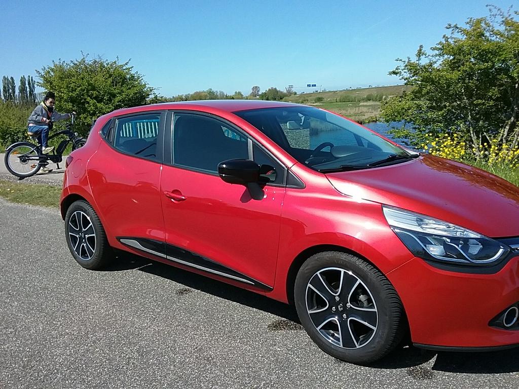 Renault Clio Energy TCe 90pk S&S Eco2 2013,105.000 km NLAuto, Voorwielaandrijving, 898 cc, 40 €/maand, 540 kg