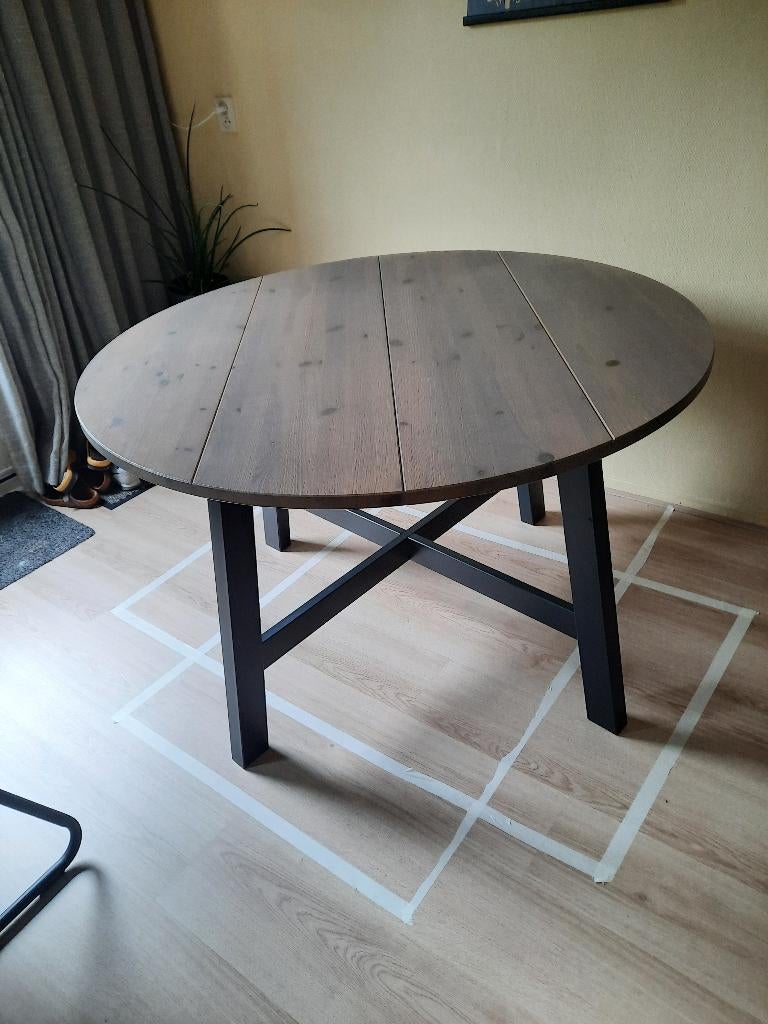 Ronde eettafel, Huis en Inrichting, Tafels | Eettafels, Ophalen, Gebruikt, Rond, Vier personen