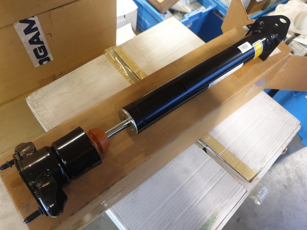 Nieuwe originele schokdemper W164 ML A1643200931 achter, Auto-onderdelen, Niet ingevuld, Mercedes-Benz, Niet ingevuld, Nieuw