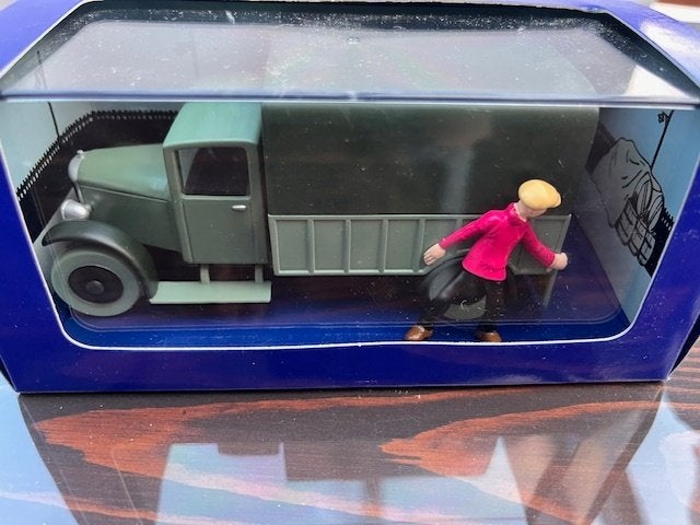 Kuifje auto. Nr. 53 met certificaat Bieden vanaf 20€, Verzamelen, Ophalen of Verzenden, Kuifje, Zo goed als nieuw, Beeldje of Figuurtje