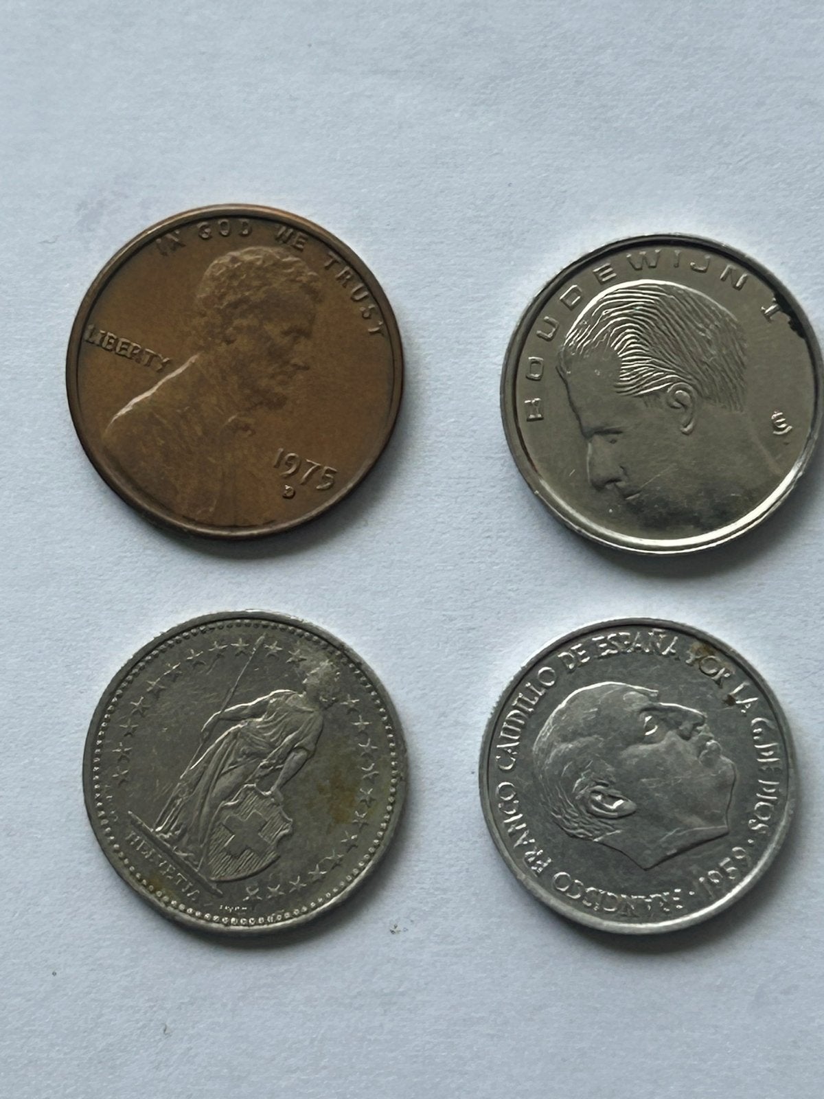4 verschillende munten - VS, België, Zwitserland, Spanje, Ophalen of Verzenden, Setje