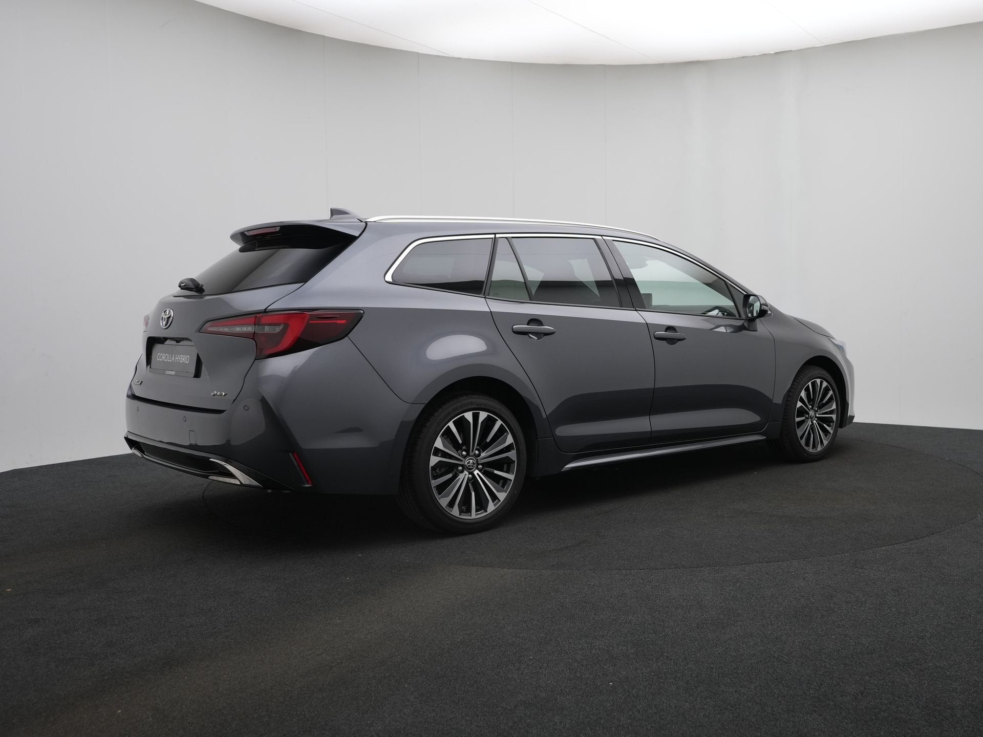 Toyota Corolla Touring Sports Hybrid 200 Dynamic (bj 2026), Auto's, 12 maanden, 4 cilinders, Corolla, 1415 kg