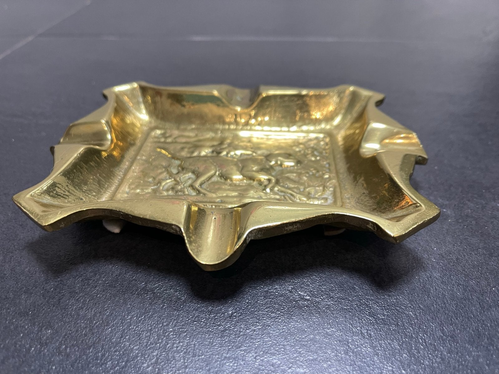 Vintage Koperen Asbak met Jachthond Reliëf, Ophalen of Verzenden, Koper