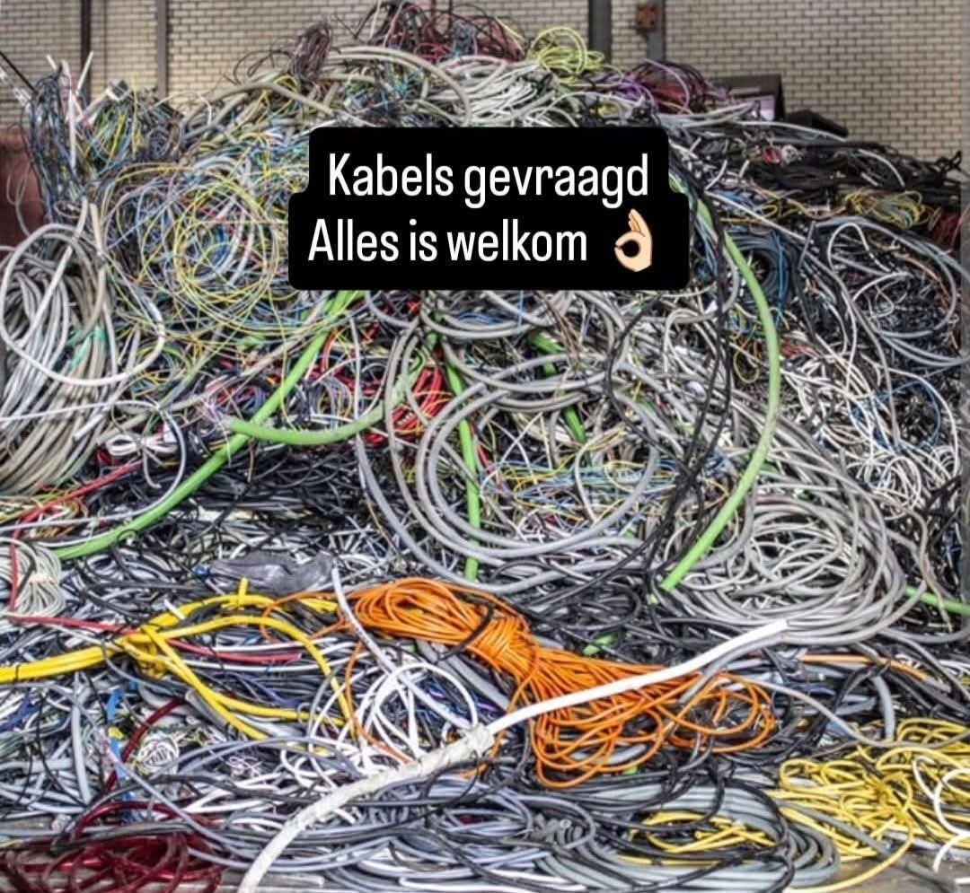 Kabels gevraagd, Ophalen of Verzenden