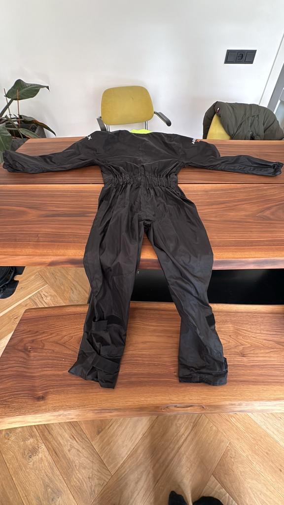 Regenpak voor karten kinderen - Zwart, Sport en Fitness, Karting, Ophalen, Gebruikt, Kleding of Schoenen