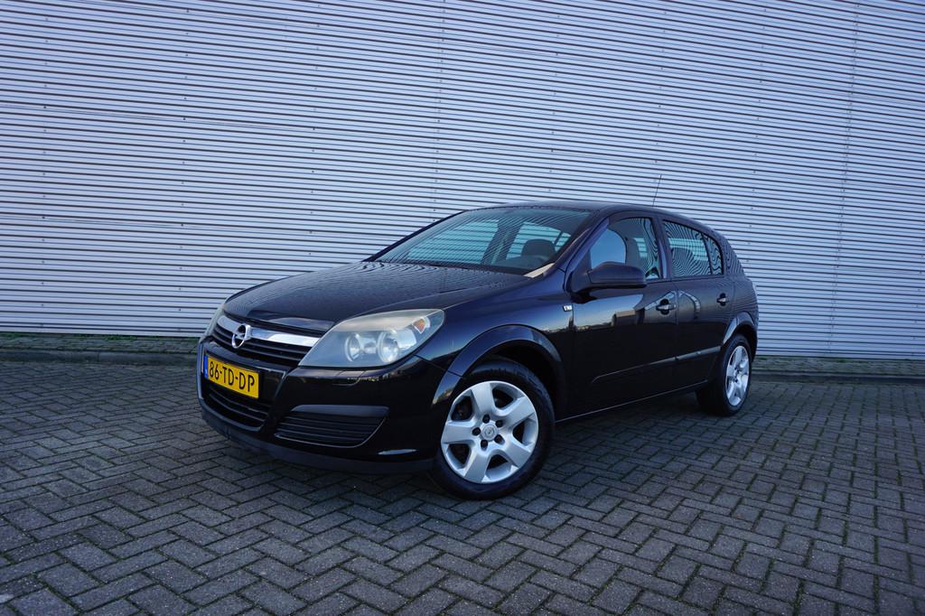 Opel Astra 1.6 Edition Airco / Cruise / Elektr. ramen / Lm v, Auto's, Voorwielaandrijving, Gebruikt, 4 cilinders, 1165 kg