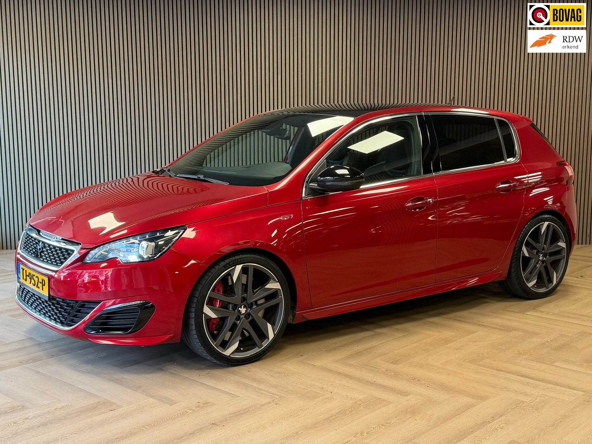 Peugeot 308 1.6 e-THP GTi 270 PANO CAMERA PDC VOOR EN ACHTER, Auto's, Peugeot, Voorwielaandrijving, Gebruikt, Euro 6, 4 cilinders