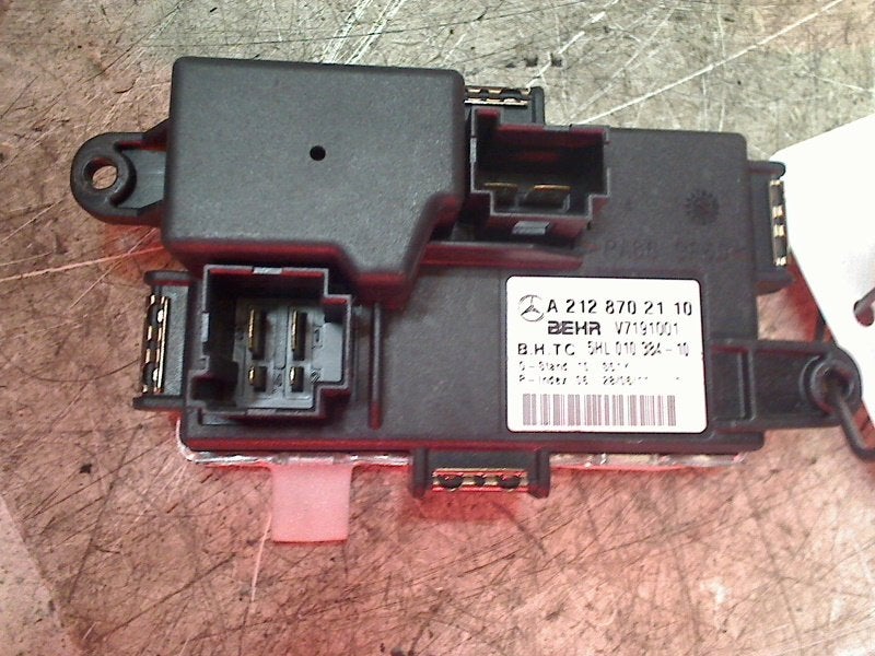 Kachelweerstand Mercedes-Benz C (W204) 2011 A2128702110, Gebruikt, Mercedes-Benz AG, Mercedes-Benz, Mercedesstraße 120, Stuttgart 70372, , Duitsland