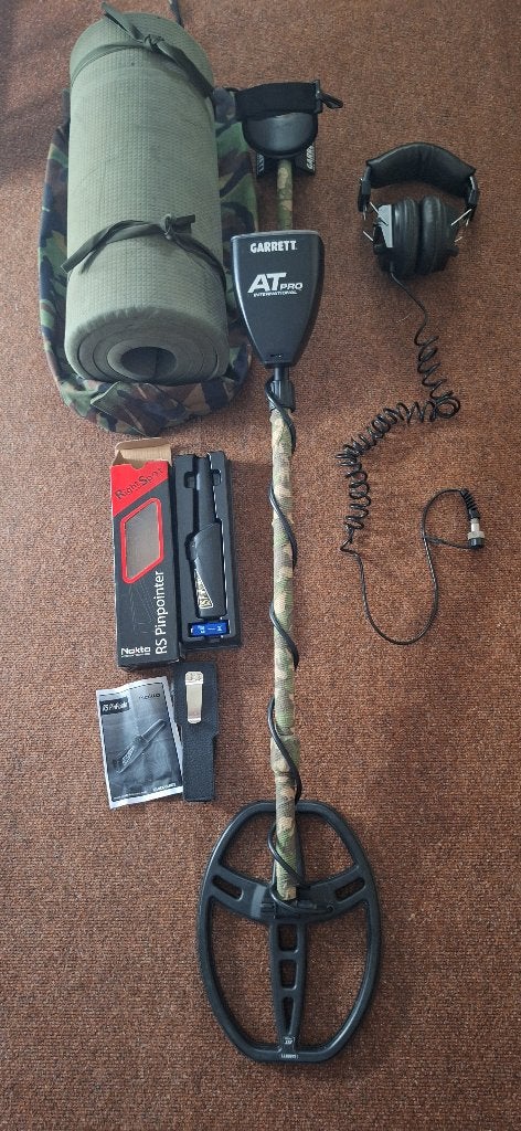 Garret AT Pro Metaaldetector met Garret stereo headphone etc, Garrett, Meer dan 30 cm, Ophalen of Verzenden, Zo goed als nieuw