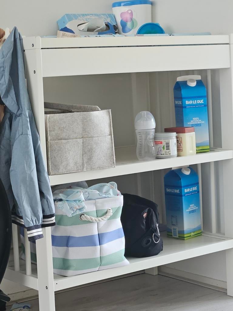 Praktische commode met opbergruimte, Gebruikt, Overige typen, Standaard, Ophalen