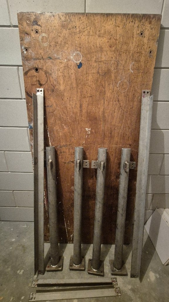 Werkbank 165 x 80 cm, Doe-het-zelf en Verbouw, Werkbanken, Ophalen, Gebruikt, Bankschroef