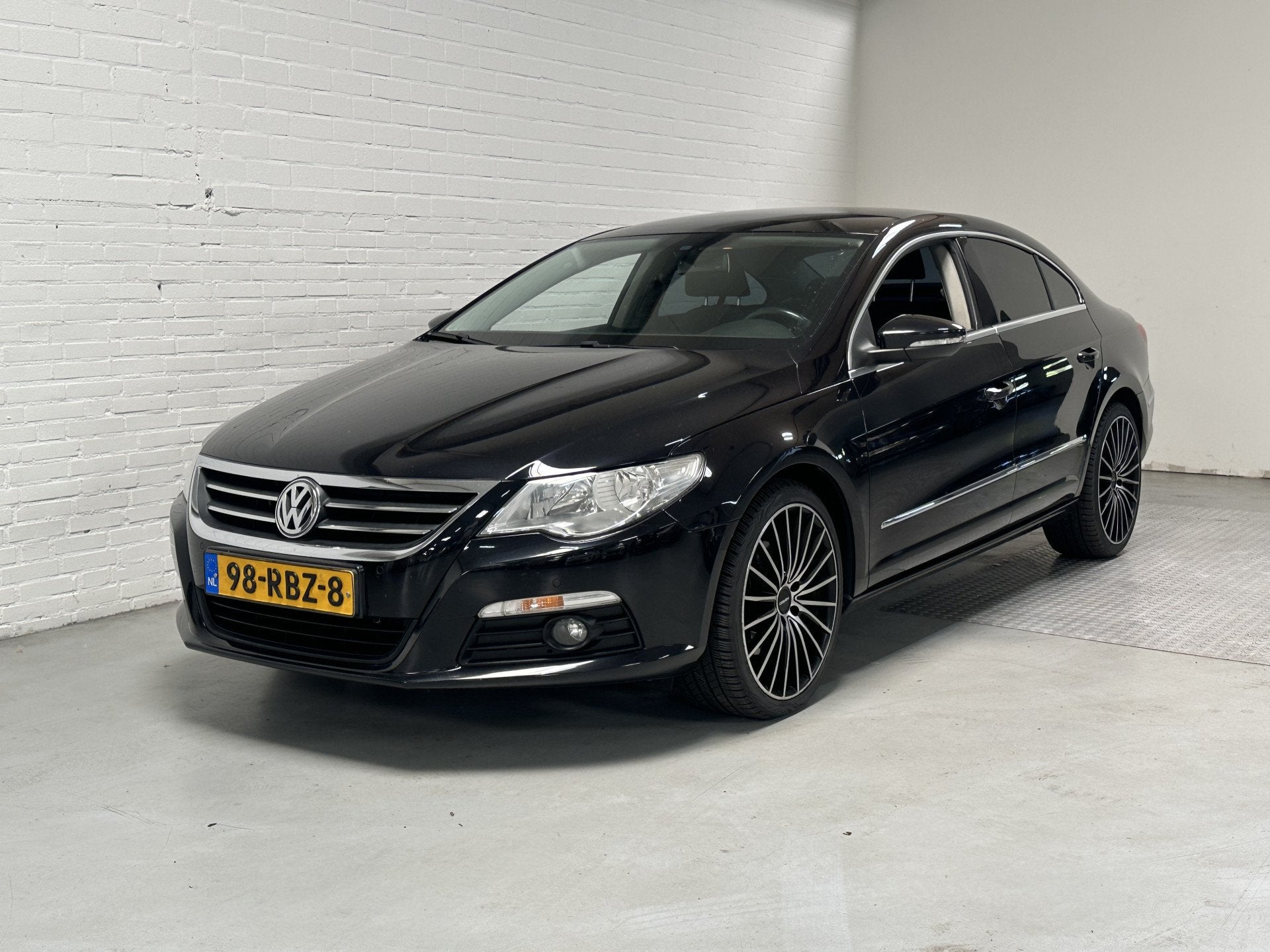 Volkswagen Passat CC 2.0 TSI 4p. CLIMA / NAVI / CRUISE / LMV, Auto's, Voorwielaandrijving, Euro 5, Stof, Parkeersensor