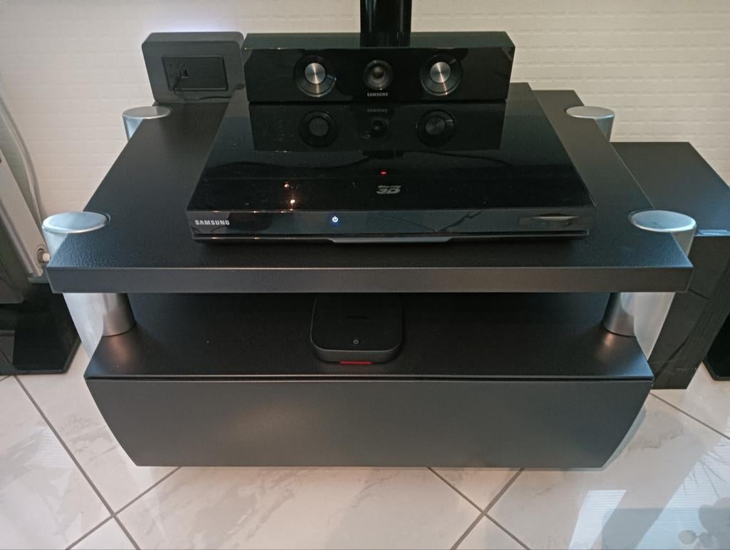Leolux tv kast, Huis en Inrichting, Kasten | Televisiemeubels, Ophalen, 25 tot 50 cm, Minder dan 100 cm