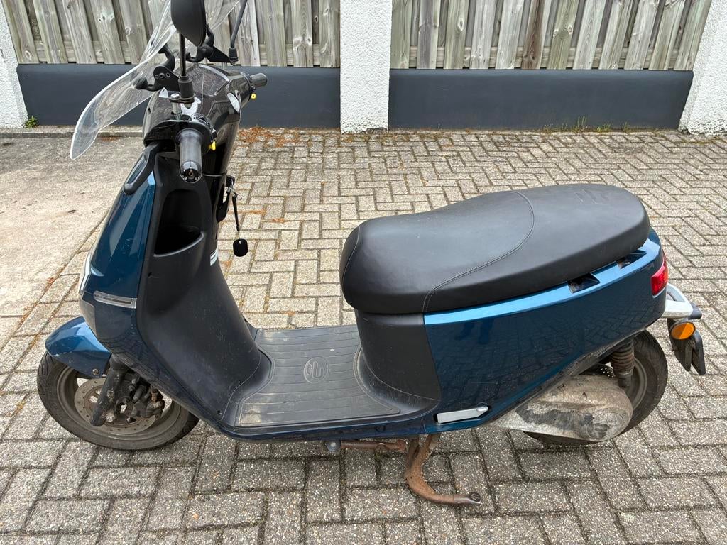Ecooter E2 defect ( accu? ) elektrische scooter, Fietsen en Brommers, Scooters | Overige merken, Ophalen, Maximaal 45 km/u, Elektrisch