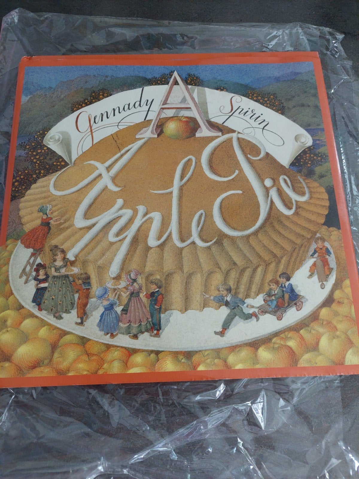 A Apple Pie - Gennady Spirin - Geïllustreerd Kinderboek, Ophalen of Verzenden, Zo goed als nieuw, Gennady Spirin, Sprookjes